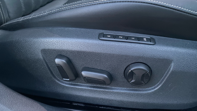 Skoda Superb 1.4 TSI iV SE Technology DSG 5dr Estate